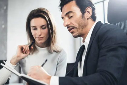 招远追债公司：顺利解决制造业企业700万设备款争议